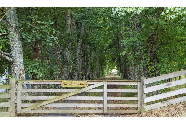 Photo of property in 122 Reid Road, Glenbrook, Waiuku, 2681