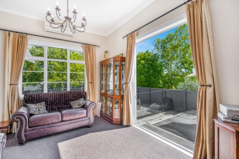 Photo of property in 11 Mansel Avenue, Hillcrest, Hamilton, 3216