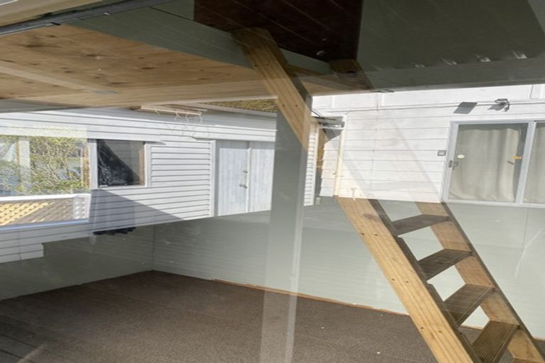 Photo of property in 2/21 Amber Grove, Birchville, Upper Hutt, 5018