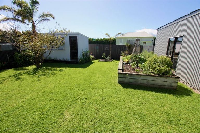 Photo of property in 107 Cook Drive, Whitianga, 3510