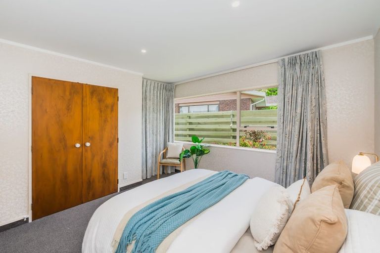 Photo of property in 43 Ngarara Road, Waikanae, 5036