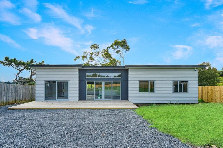 Photo of property in 21 Te Puea Avenue, Meremere, Mercer, 2474