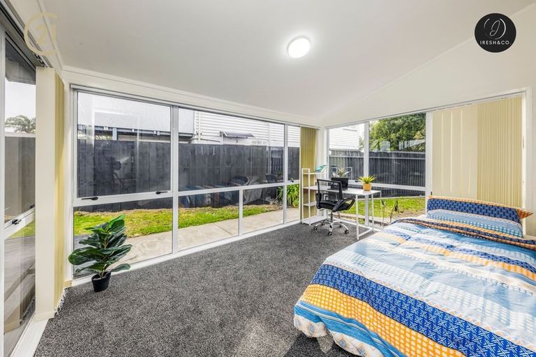 Photo of property in 2/11 Rollerson Street, Papakura, 2110