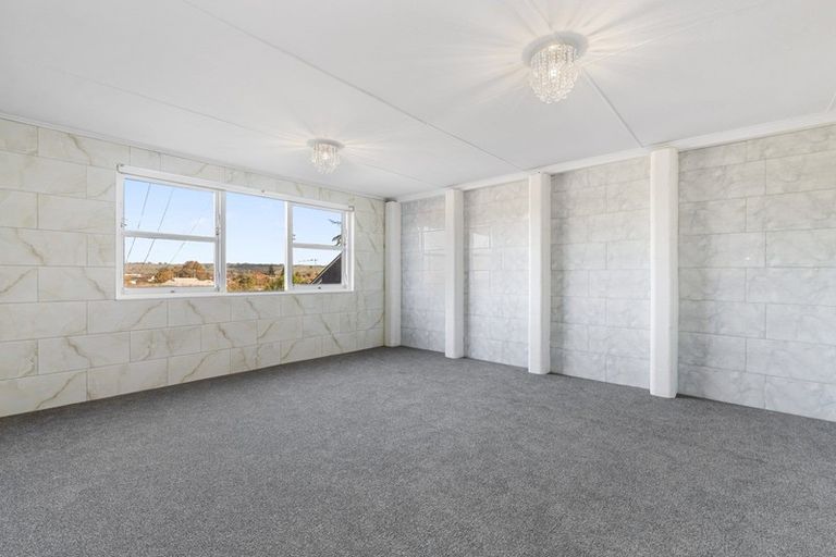 Photo of property in 90 Kawaha Point Road, Kawaha Point, Rotorua, 3010