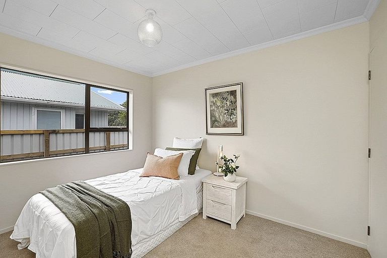 Photo of property in 73a Pendarves Street, New Plymouth, 4310