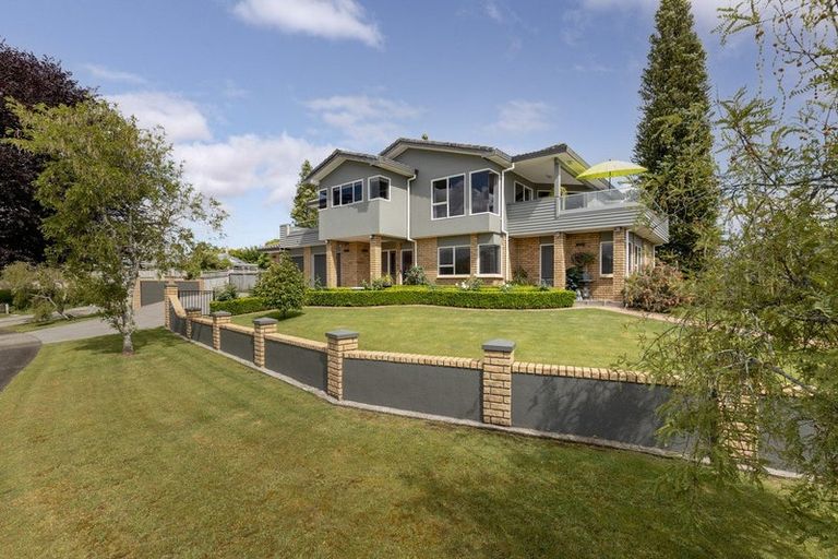 Photo of property in 23 Links View Drive, Omokoroa, 3114