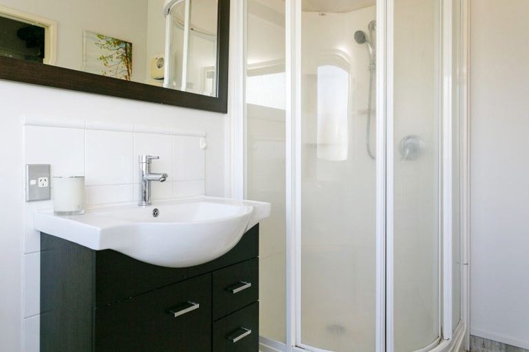 Photo of property in 7 Ngamotu Road, Taupo, 3330