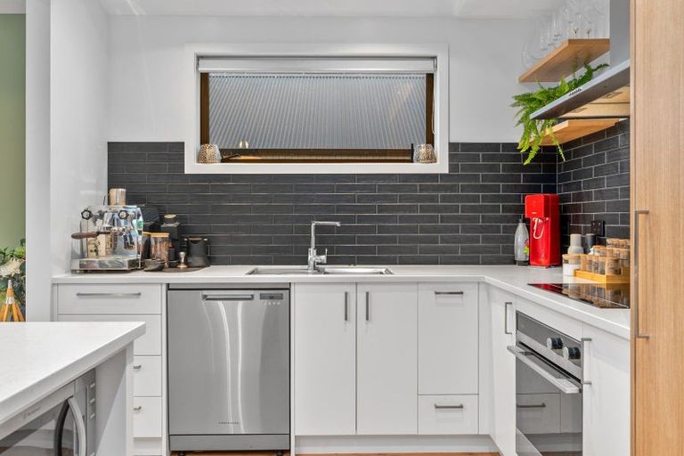 Photo of property in 20 Mount Nicholas Avenue, Wanaka, 9305