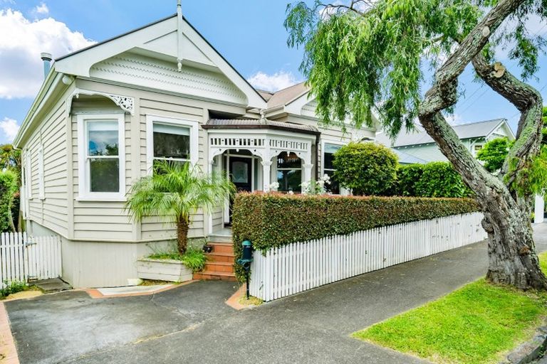 Photo of property in 15 Sherwood Avenue, Grey Lynn, Auckland, 1021