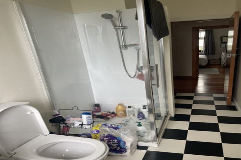 Photo of property in 42 Hohiria Road, Hataitai, Wellington, 6021