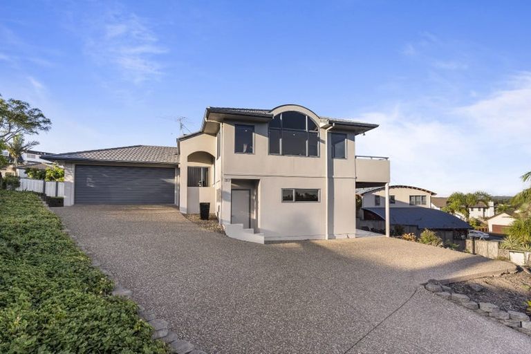 Photo of property in 37 Bannings Way, Hobsonville, Auckland, 0618