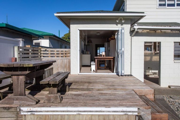 Photo of property in 45 Christian Street, Dannevirke, 4930