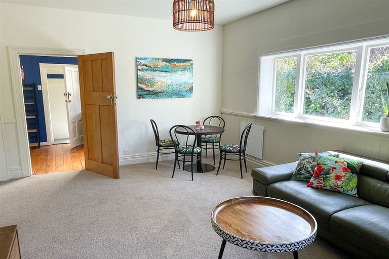 Photo of property in 77 Colombo Street, Somerfield, Christchurch, 8023