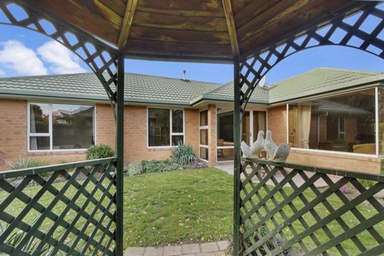 Photo of property in 6 Van Dieman Close, Templeton, Christchurch, 8042