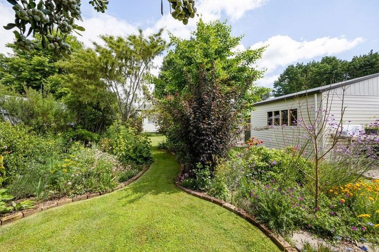 Photo of property in 11 Moore Street, Leamington, Cambridge, 3432