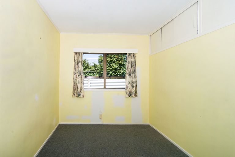 Photo of property in 25 Clifton Avenue, Carterton, 5713
