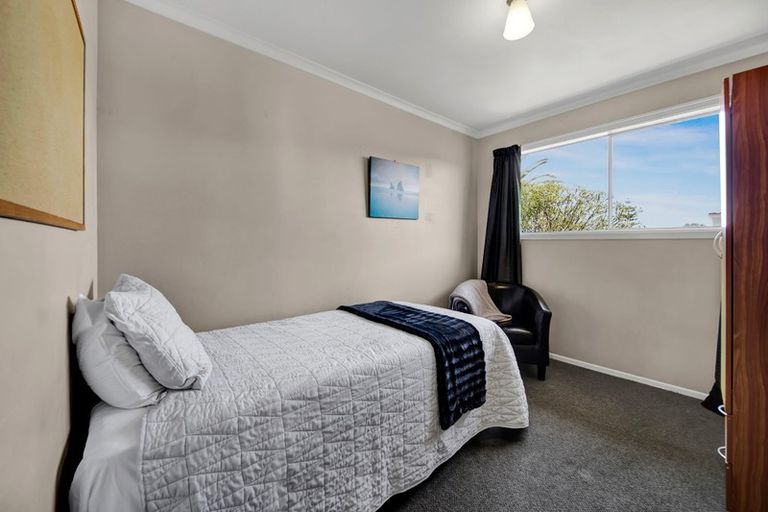 Photo of property in 1 Tiromoana Crescent, Bell Block, New Plymouth, 4312