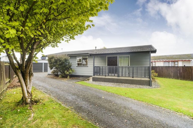 Photo of property in 77 Kaimanawa Street, Kelvin Grove, Palmerston North, 4414