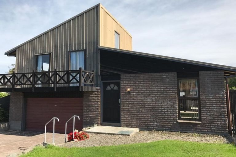 Photo of property in 40 Whitefield Street, Kaiapoi, 7630