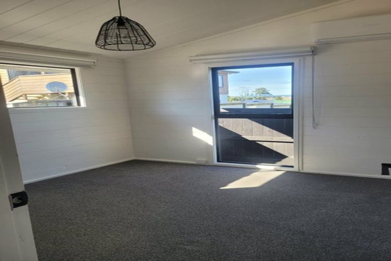 Photo of property in 94a Simpson Road, Papamoa Beach, Papamoa, 3118