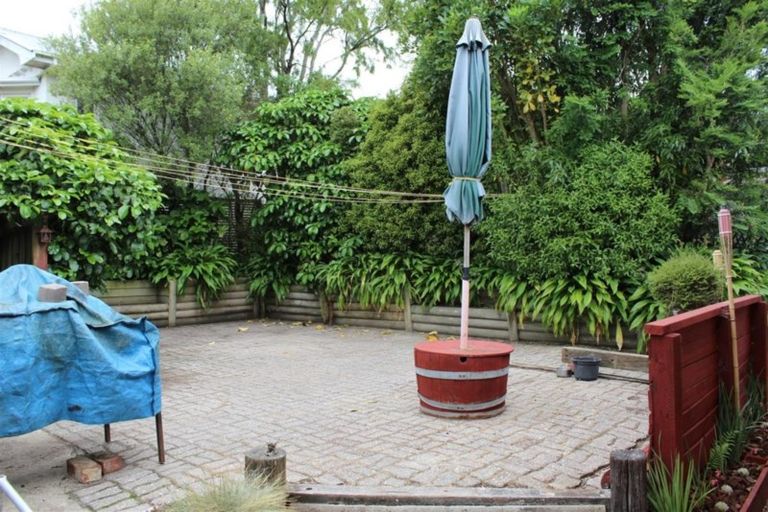 Photo of property in 236 Pine Hill Road, Dalmore, Dunedin, 9010