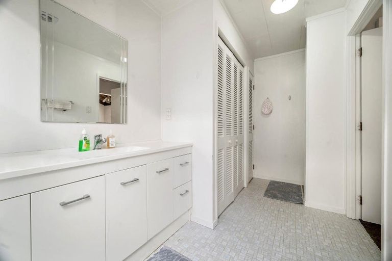 Photo of property in 4/1312 Hinemoa Street, Rotorua, 3010