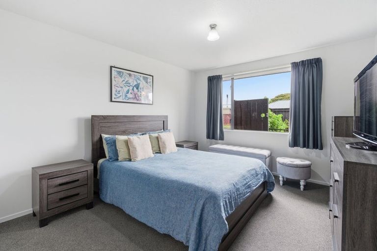 Photo of property in 65 Fern Drive, Halswell, Christchurch, 8025