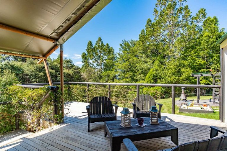 Photo of property in 168 Massey Road, Waipu, 0582