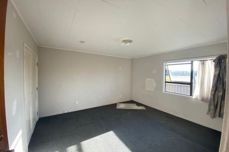 Photo of property in 17 Melleray Place, Randwick Park, Auckland, 2105