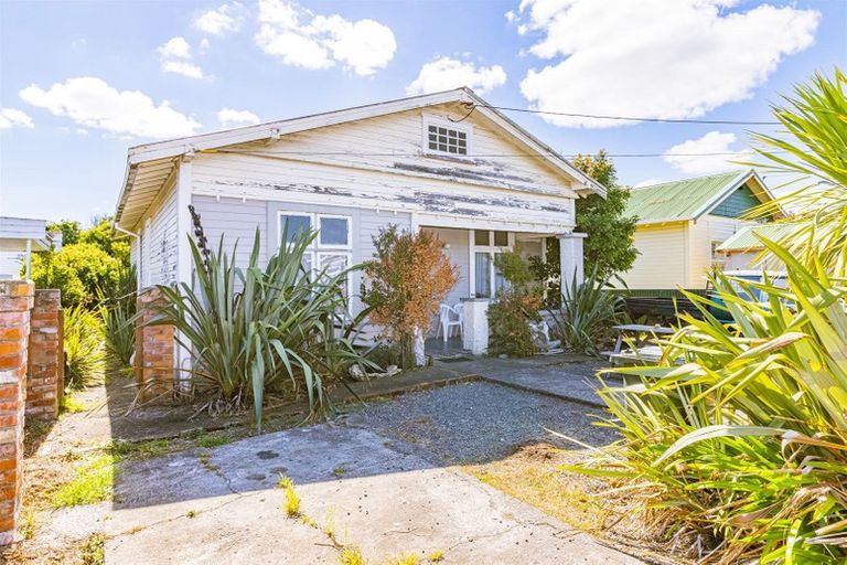 Photo of property in 6 May Street, Gonville, Whanganui, 4501