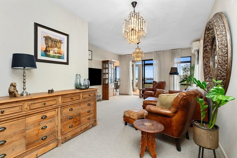 Photo of property in 31 Aurora Avenue, Welcome Bay, Tauranga, 3112