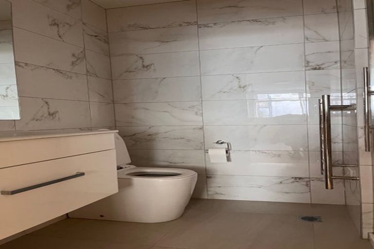 Photo of property in Ink'd, 19 Pirie Street, Mount Victoria, Wellington, 6011