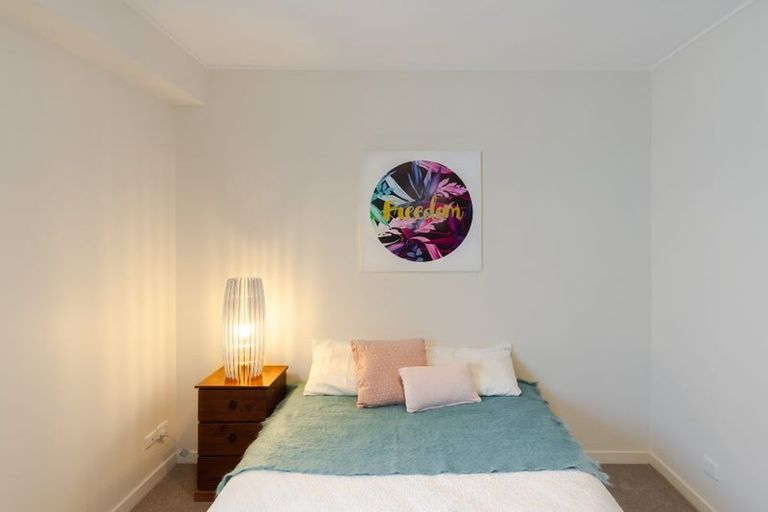 Photo of property in Dixonlane Apartments, 11/7 Feltex Lane, Te Aro, Wellington, 6011