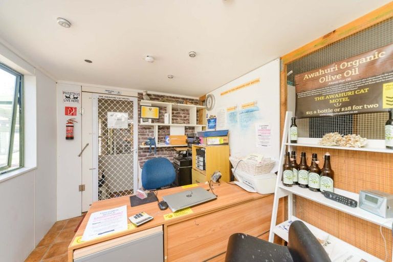 Photo of property in 1590 State Highway 3, Awahuri, Palmerston North, 4476