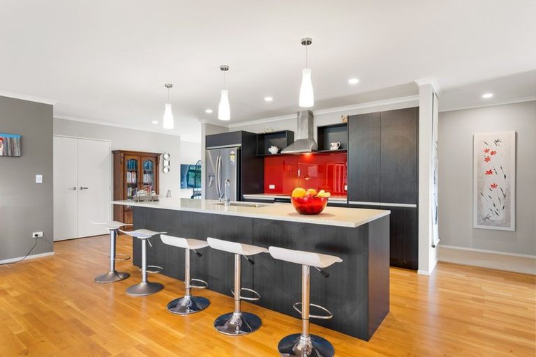 Photo of property in 27 Stace Hopper Drive, One Tree Point, 0118