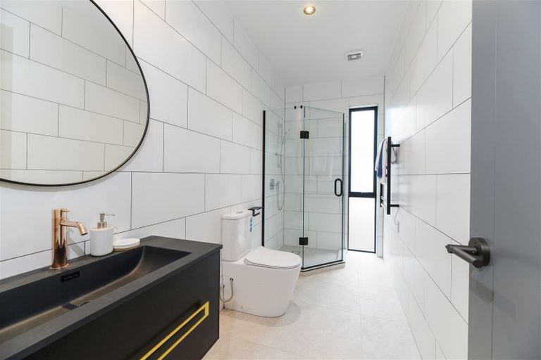 Photo of property in 54 Wainui Road, Silverdale, 0932