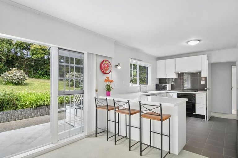 Photo of property in 18 Trig Road, West Harbour, Auckland, 0618