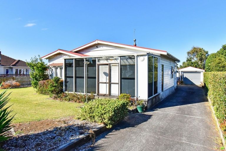 Photo of property in 72 Jellicoe Road, Manurewa, Auckland, 2102
