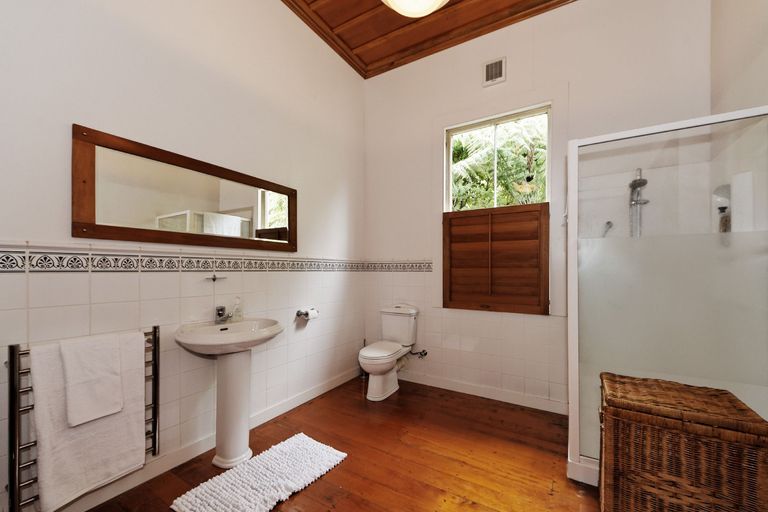 Photo of property in 54 Upland Road, Huia, Auckland, 0604