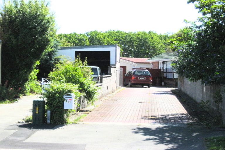 Photo of property in 11 Logie Place, Bromley, Christchurch, 8062
