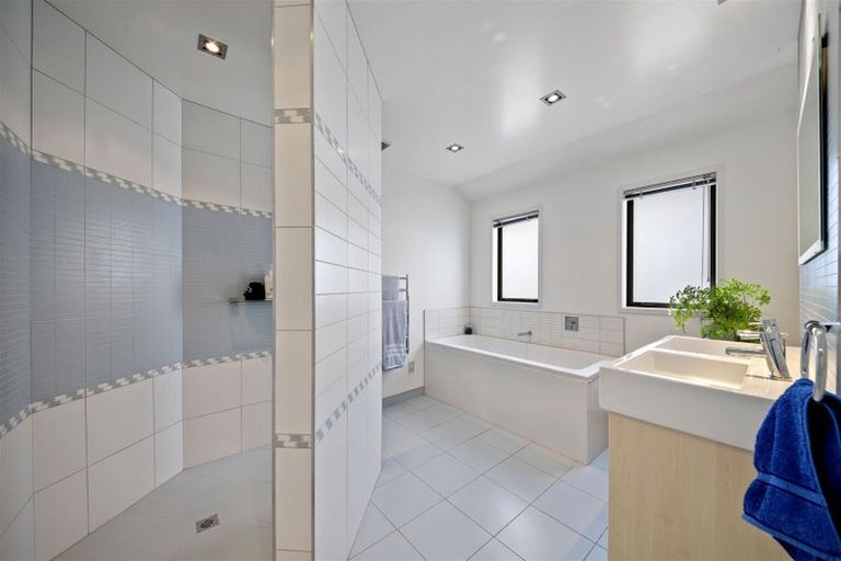 Photo of property in 86 East Street, Pukekohe, 2120