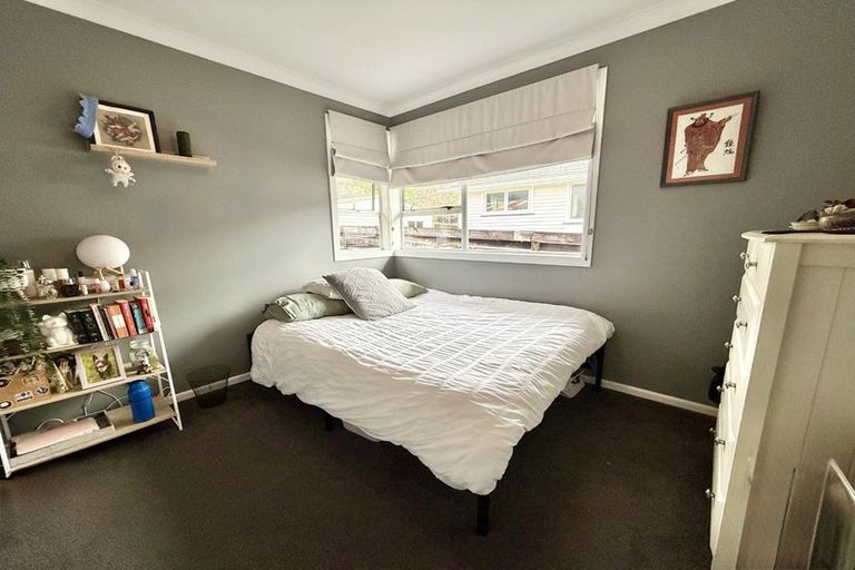 Photo of property in 17 Hamstead Street, Wainuiomata, Lower Hutt, 5014