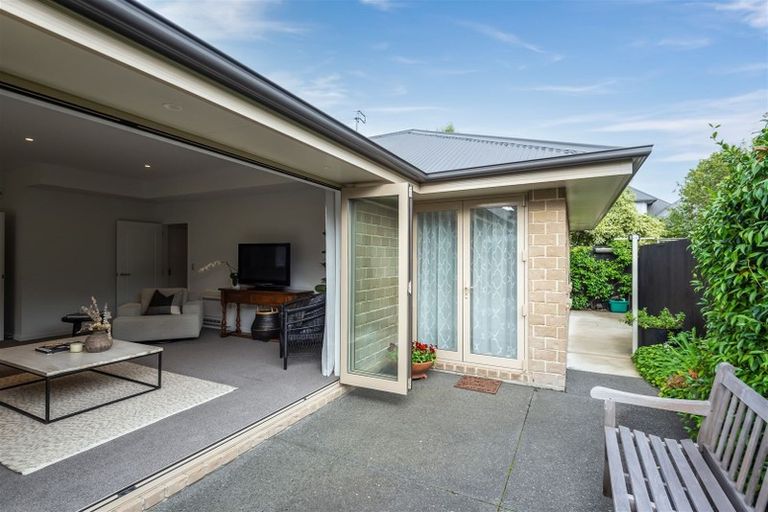 Photo of property in 70e Jeffreys Road, Fendalton, Christchurch, 8052
