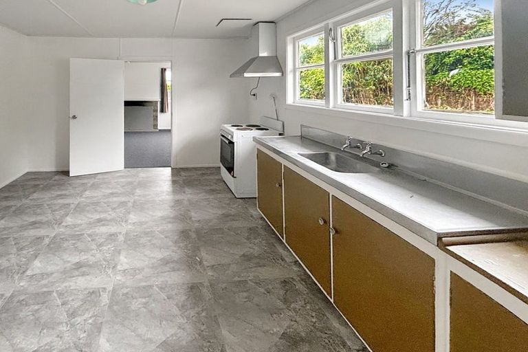 Photo of property in 212 Balmoral Drive, Tokoroa, 3420