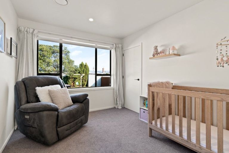 Photo of property in 28 Mcdonald Street, Mosgiel, 9024