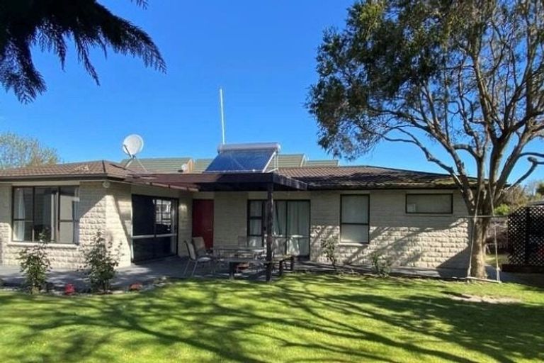 Photo of property in 25 Horseshoe Lake Road, Shirley, Christchurch, 8061