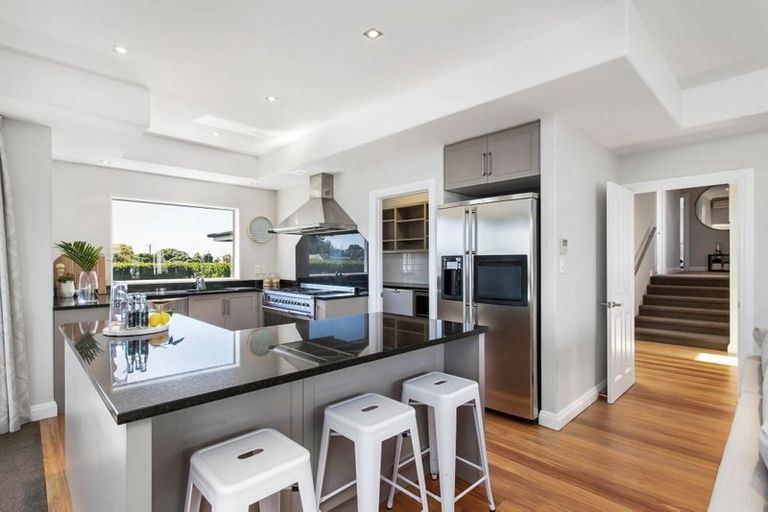 Photo of property in 3 Roystone Way, Huntsbury, Christchurch, 8022