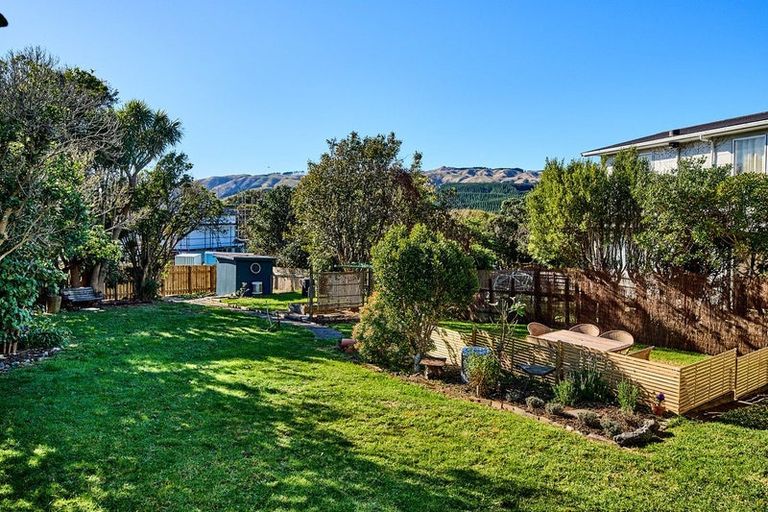 Photo of property in 10 Kotipu Place, Pukerua Bay, 5026