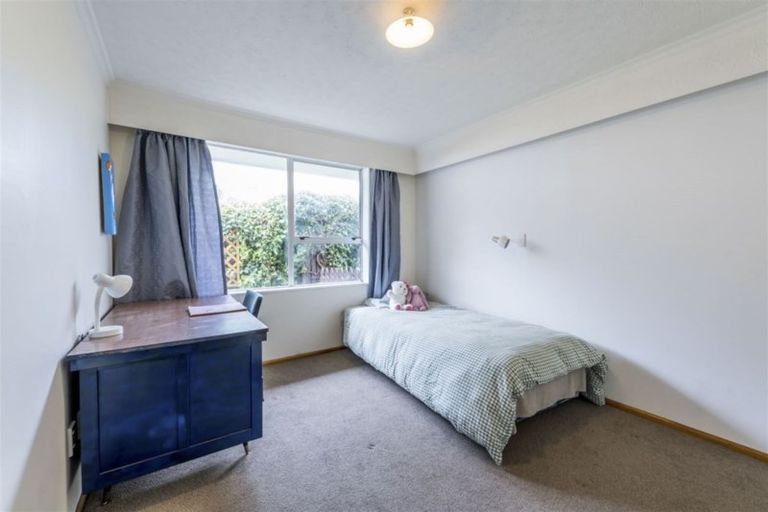 Photo of property in 2/28 Reading Street, Upper Riccarton, Christchurch, 8041