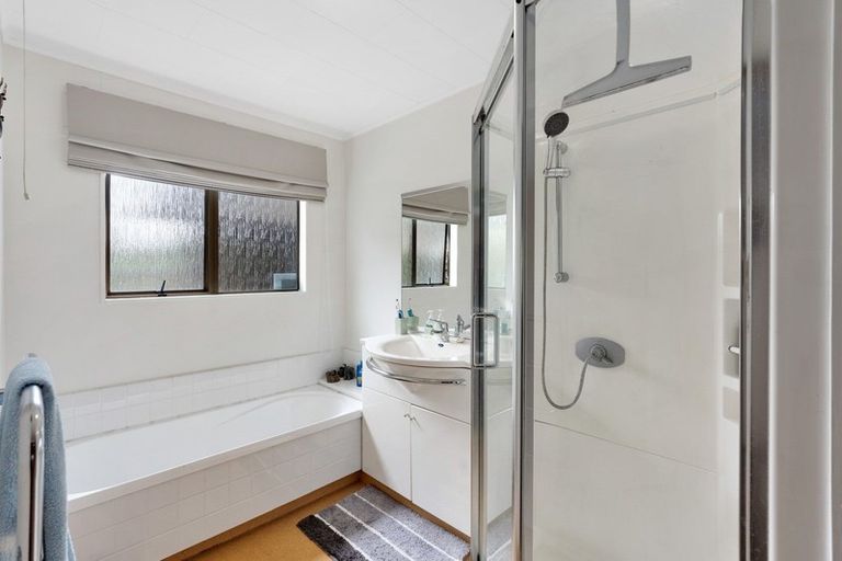 Photo of property in 38a Te Roto Road, Otaki, 5512